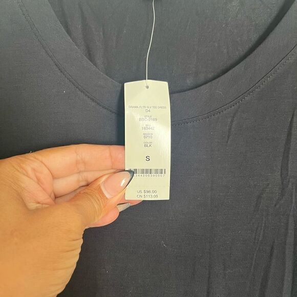 NWT. Bebe T-Shirt Dress - Picture 4 of 8